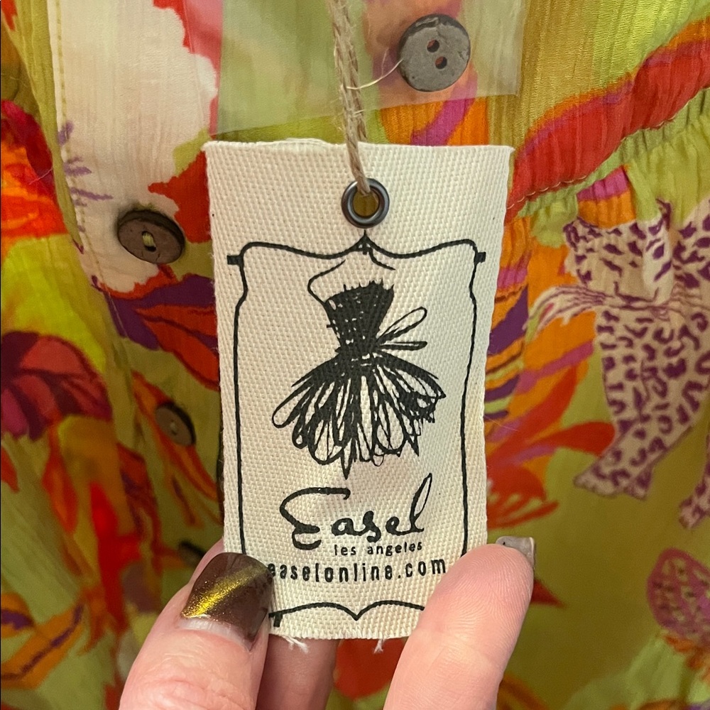 Easel Vibrant Green Floral Blouse - Picture 11 of 11